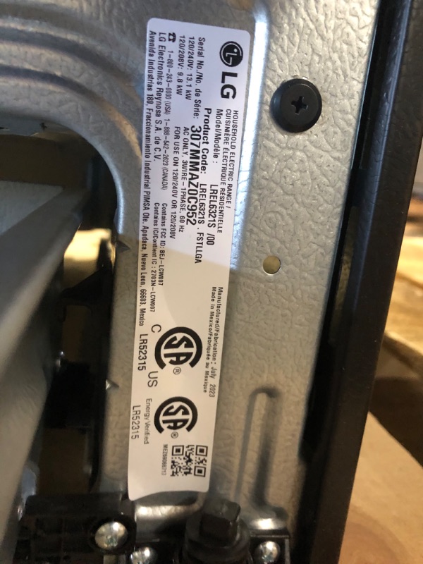 Photo 21 of *MISSING POWER ADAPTER*6.3 cu ft. Smart Wi-Fi Enabled Fan Convection Electric Range with Air Fry & EasyClean® MODEL #: LREL6321S SERIAL #:307MMAZ0C952