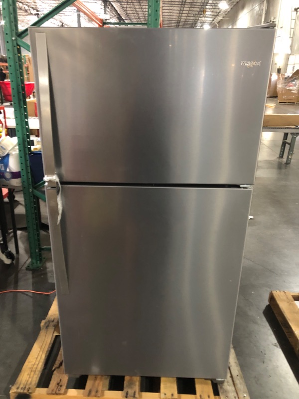 Photo 6 of Whirlpool 20.5-cu ft Top-Freezer Refrigerator (Fingerprint Resistant Stainless Steel)