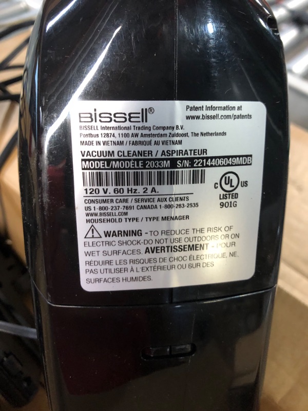 Photo 3 of **READ NOTES**  BISSELL FeatherWeightâ Featherweight  Vacuum  2033M, Black