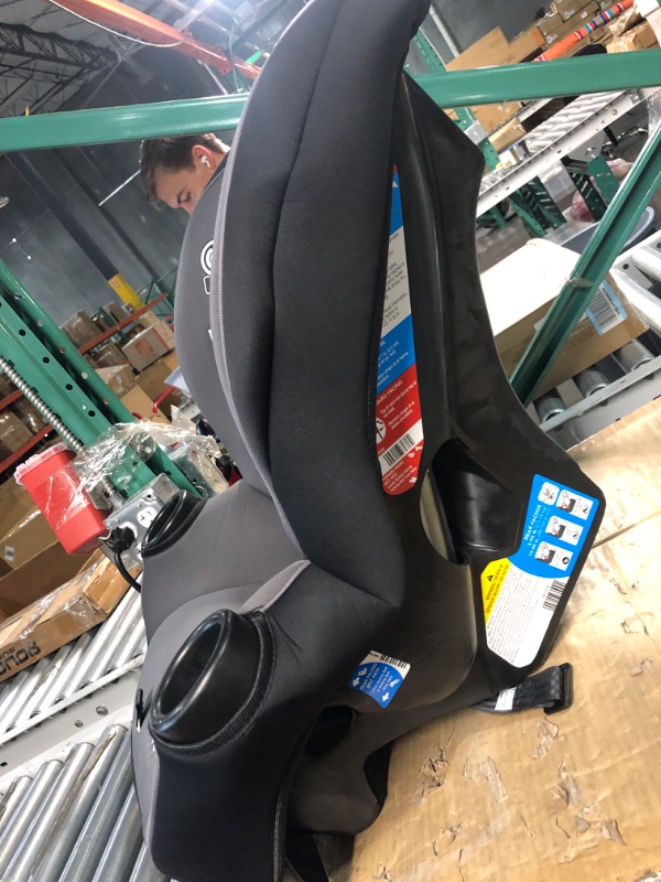 Photo 1 of Cosco Onlook 2-in-1 Convertible Car Seat, 