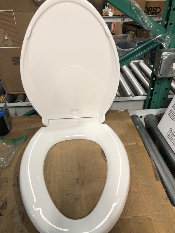 Photo 5 of (Minor damage/ See Notes)  KOHLER 4636-RL-0 Cachet ReadyLatch Quiet Close Elongated Toilet Seat, White 