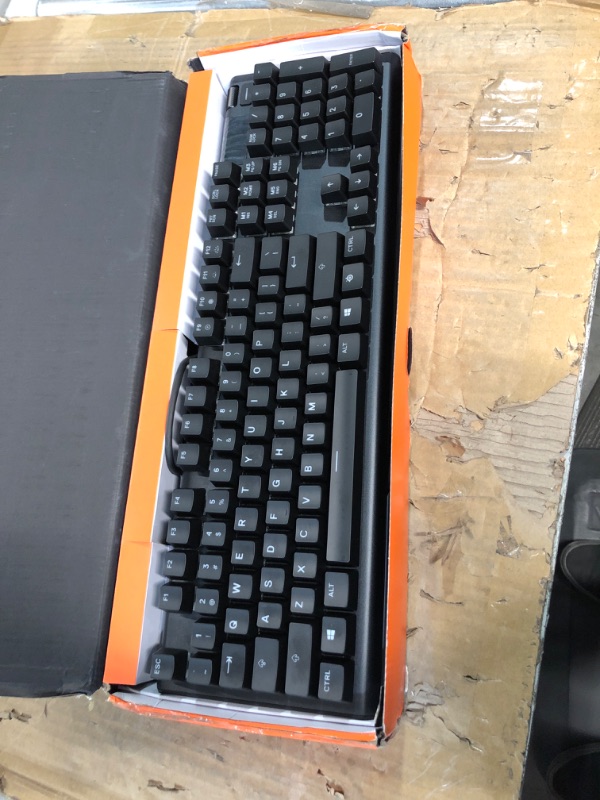 Photo 2 of (PARTS ONLY, DOES NOT WORK) SteelSeries USB Apex 5 Hybrid Mechanical Gaming Keyboard 