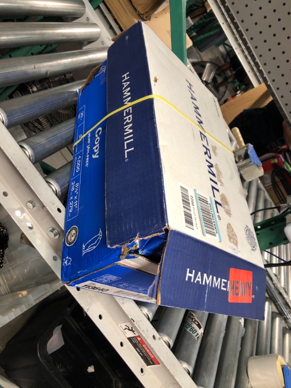 Photo 2 of Hammermill Printer Paper, 20 Lb Copy Paper, 8.5 x 11 - 8 Ream (4,000 Sheets) - 92 Bright, Made in the USA 8 Ream | 4000 Sheets Letter (8.5x11)