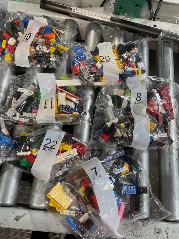 Photo 1 of ***SEE NOTES!!!!*** LEGO Technic Heavy-Duty Tow Truck 42128 Building Toy Set for Kids, Boys, and Girls Ages 11+ (2,017 Pieces) Frustration-Free Packaging