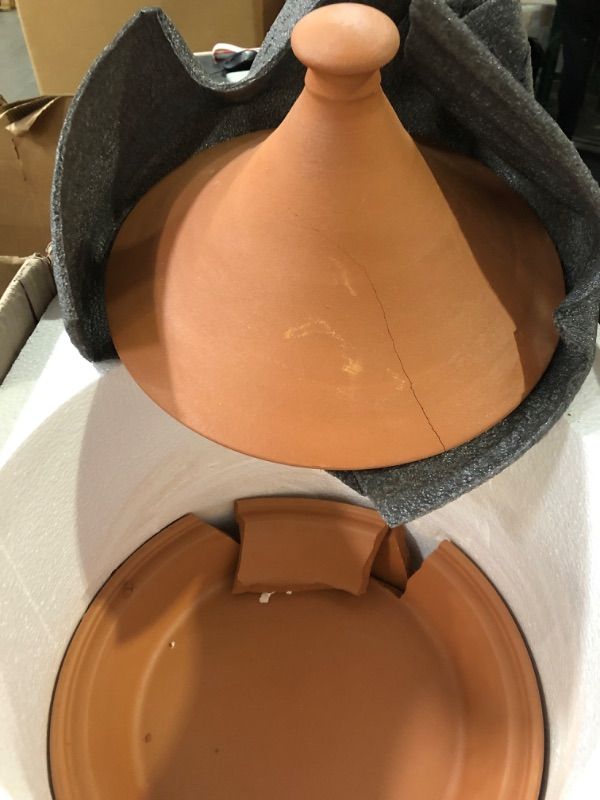 Photo 2 of * DAMAGED * LUKSYOL CLAY POT FOR COOKING - HANDMADE TAGINE POT MOROCCAN FOR COOKING - LEAD FREE EARTHENWARE POT - MICROWAVE & OVEN SAFE - 100% NATURAL & SAFE FOR HEALTH - ECO FRIENDLY TERRACOTTA POTS12.2 INCHES LARGEST PLAIN
