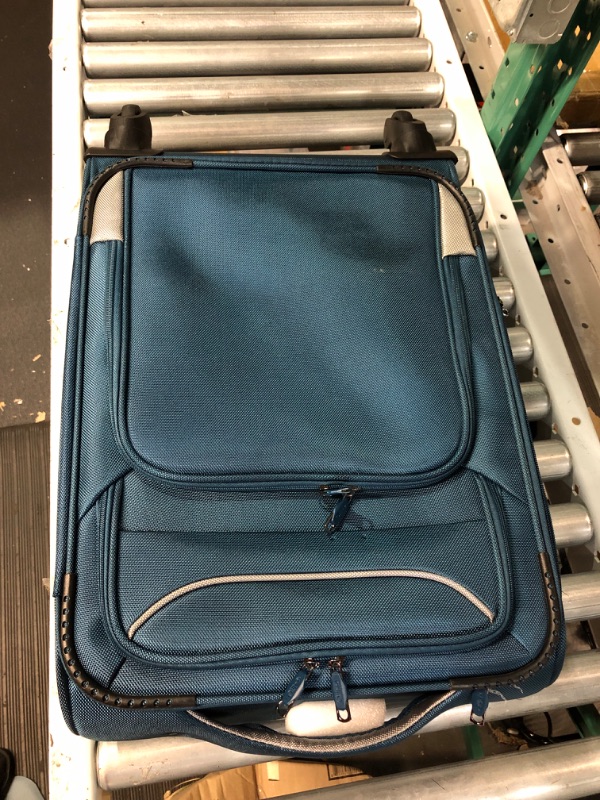 Photo 1 of 20 inch suitcase