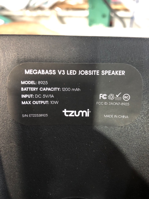 Photo 4 of Tzumi Megabass Jobsite Speaker V3, Black