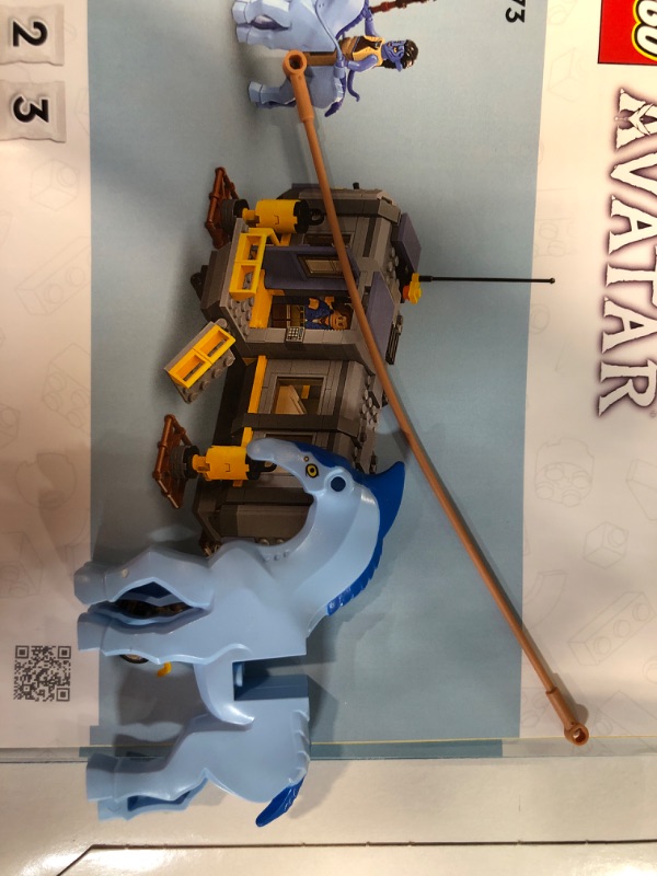 Photo 1 of LEGO Avatar Floating Mountains