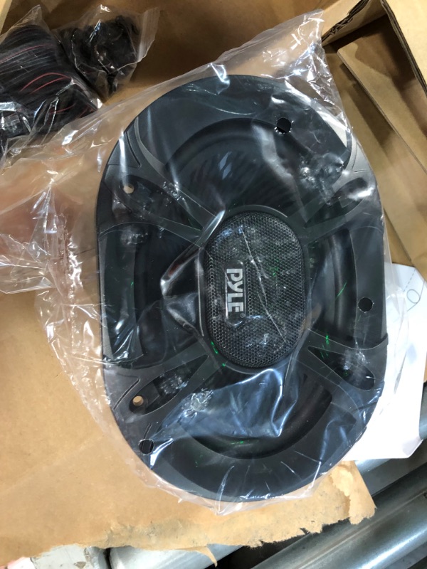 Photo 2 of Pyle 3-Way Universal Car Stereo Speakers - 400W 6” x 8” Triaxial Loud Pro Audio Car Speaker