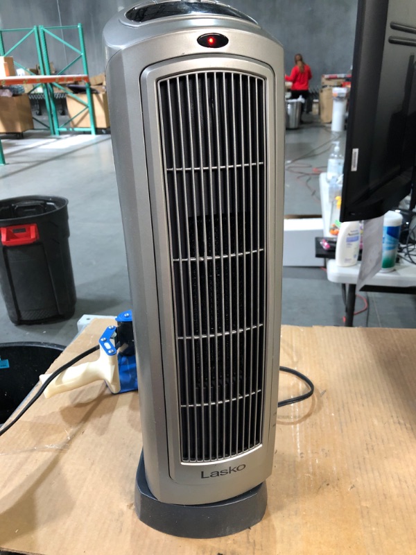 Photo 1 of * USED * Lasko 1500W Digital Ceramic Space Heater with Remote, 755320, Silver