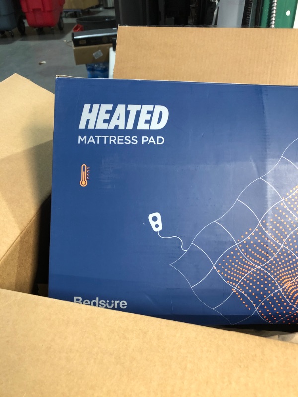 Photo 2 of * USED * Bedsure Heated Mattress Pad King Size - Dual Control Electric Mattress Pad Bed Warmer and 4 Heat Settings, Coral Fleece with10 hr Timer Auto Shut Off (King, 78"x80") White King