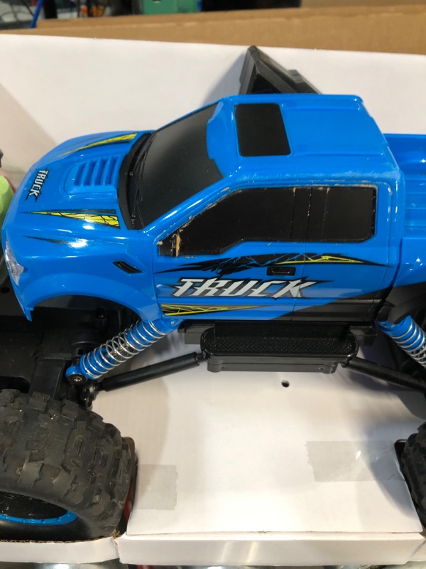 Photo 2 of * USED * DOUBLE E RC Cars Remote Control Car 1:12 Off Road Monster Truck for Boy Adult Gifts ,2.4Ghz All Terrain Hobby Car,4WD Dual Motors LED Headlight Rock Crawler Blue Large
