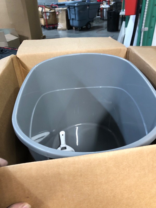 Photo 1 of * NO LID * 
IRIS USA Top Entry Cat Litter Box with Cat Litter Scoop Oval - Gray/White