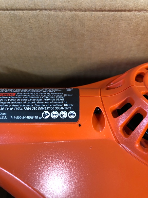 Photo 4 of **BATTERY WORKS**
BLACK+DECKER LSW40C Lithium Sweeper + 40-Volt Battery 