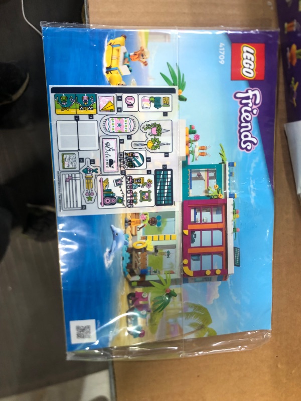 Photo 3 of LEGO Friends Vacation Beach House 41709 Building Kit;