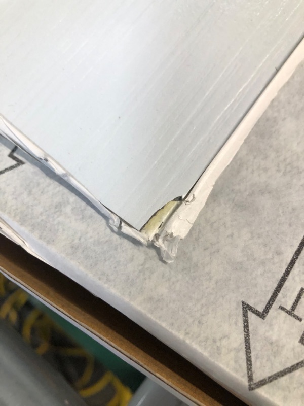 Photo 1 of [damage] Art3d 36-Pack 54 Sq.ft Peel and Stick Floor Tiles White 36 x 6 x 0.1 inches