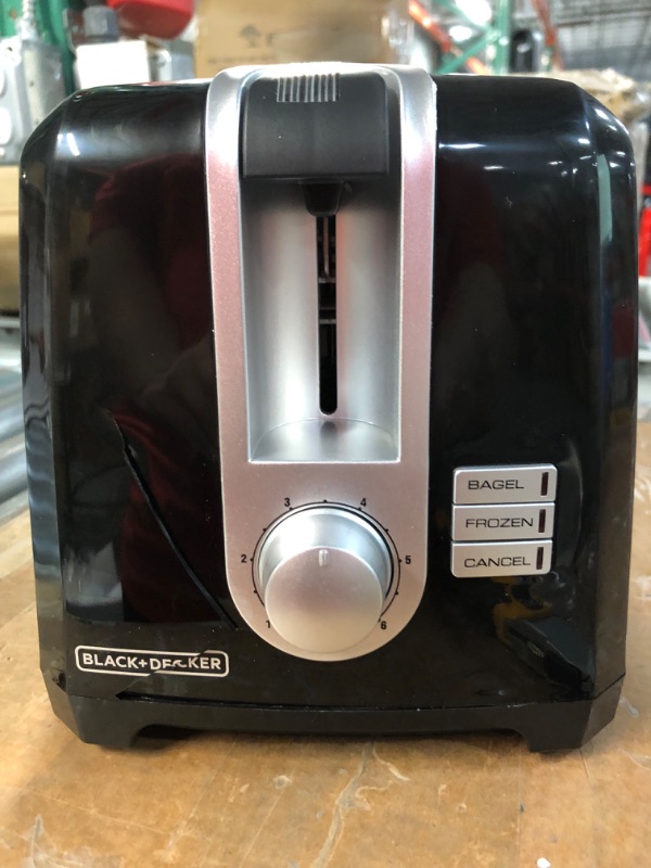 Photo 5 of (LOOKS NEW) BLACK+DECKER 2-Slice Extra-Wide Slot Toaster