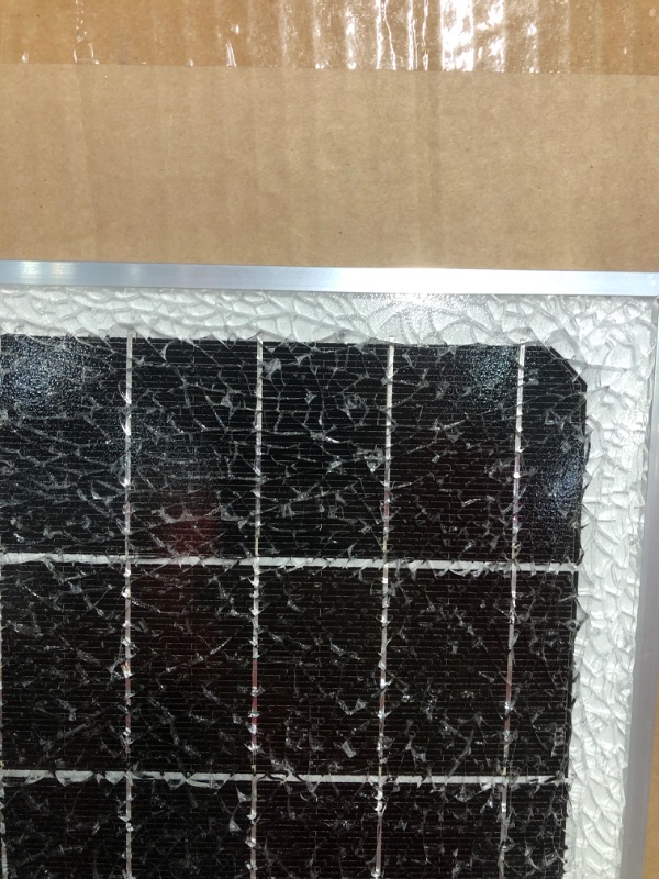 Photo 4 of *DAMAGED**(SEE NOTES) 50W 12V Solar Panel Kit