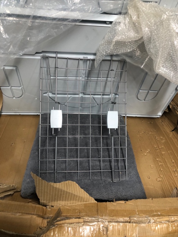 Photo 1 of (SEE NOTES) Plastic Dog House, Water Resistant Puppy Shelter WHITE