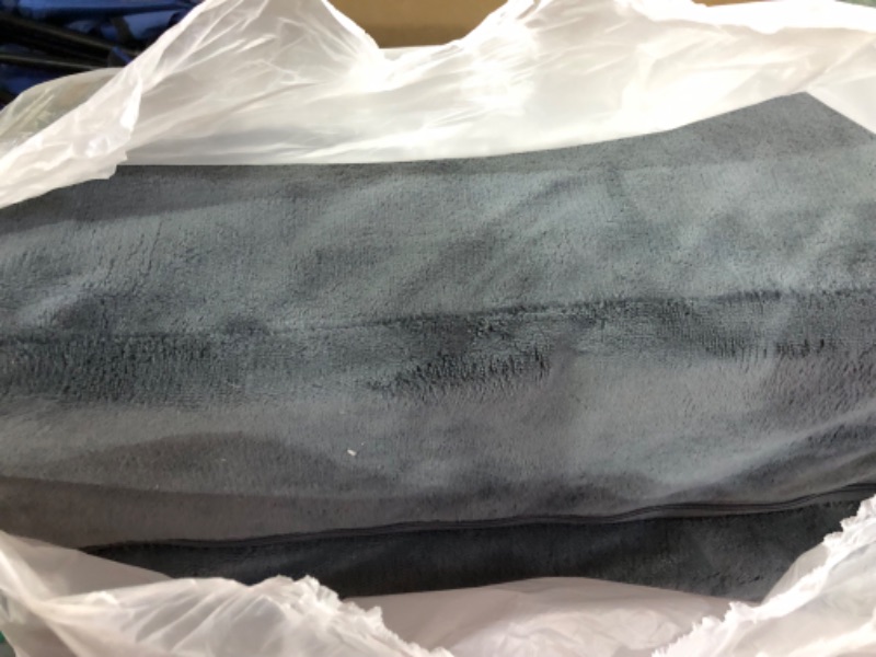 Photo 1 of Zinus Easy Pet Stairs / Pet Ramp / Pet Ladder Small