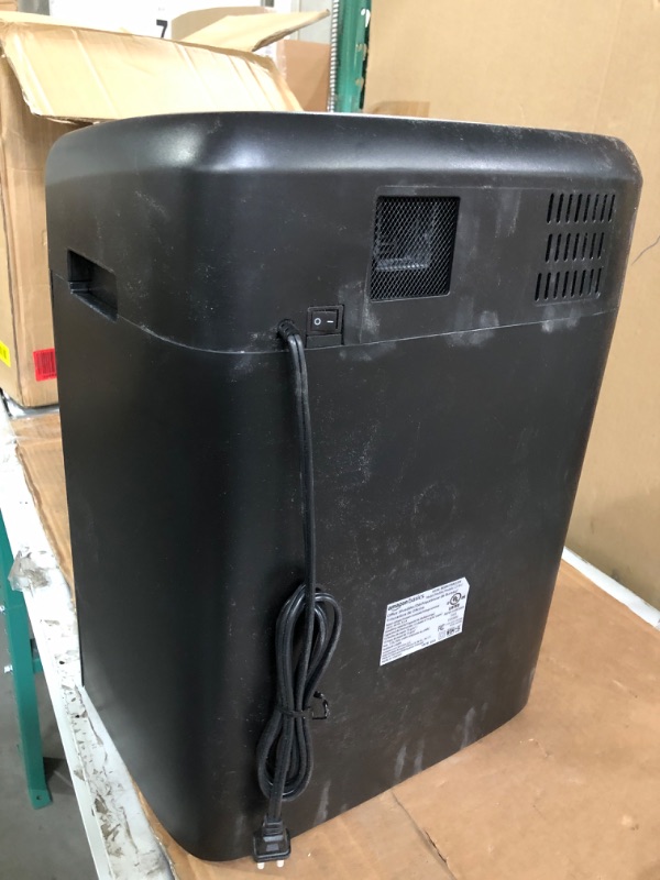 Photo 1 of Amazon Basics 15-Sheet Cross Cut Paper Shredder and Credit Card CD Shredder with 6 Gallon Bin 15 Sheet - new model Shredder