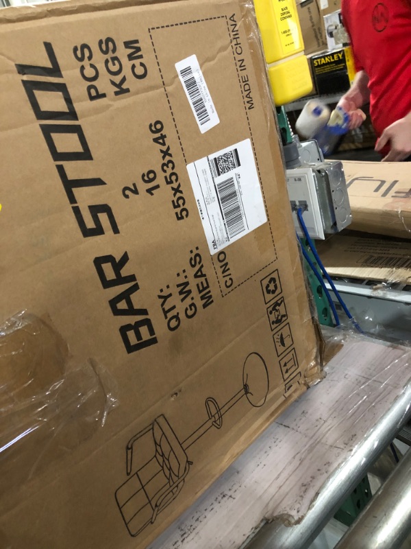 Photo 1 of Huracan Bar Stools Set of 2 White Bar Chairs with Arms Swivel Counter Height Stools Adjustable 