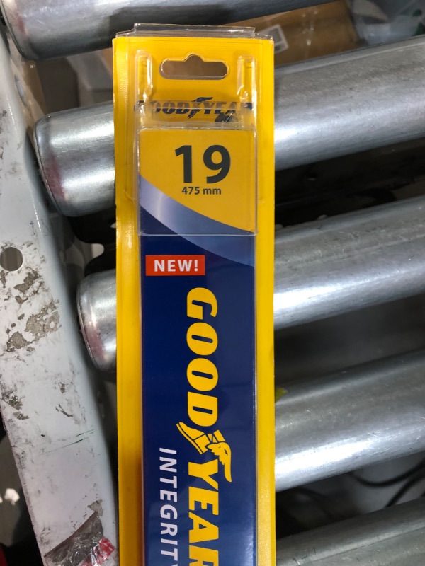 Photo 3 of Goodyear Integrity Windshield Wiper Blade, 19 Inch 19" Single