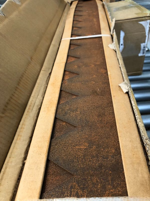 Photo 3 of **LIKE NEW**Worth Garden 3-Pack Pre-Rusted Cor-Ten Steel Landscape Edging - 40" L x 5.5" H(10Ft Total)