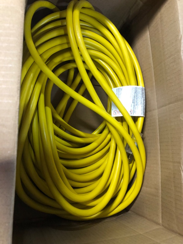 Photo 2 of GearIT Extension Cord 100 Feet 10/3-3 Triple Outlet Ultra Heavy Duty 