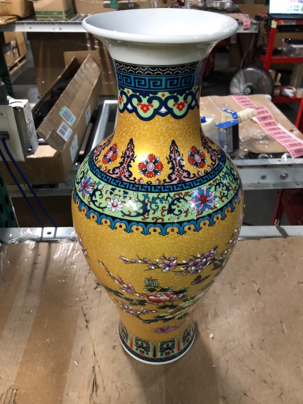 Photo 4 of [Brand New] 14.5'' Tall China Style Decorative Vase