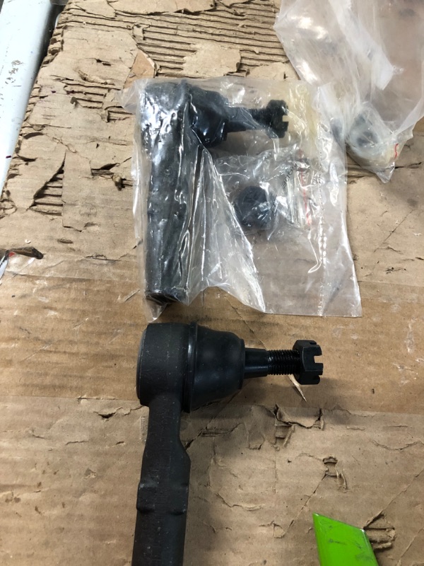 Photo 6 of ASTARPRO 2pc Replacements for Front Outer Tie Rod End ES3609 *** NEW ITEMS IN BAG 