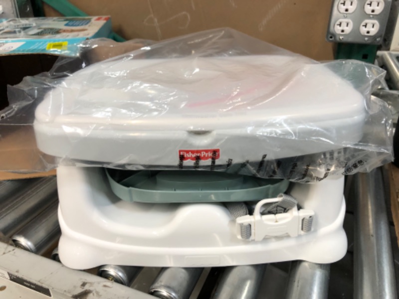 Photo 1 of Fisher-Price Healthy Care Deluxe Booster Seat 