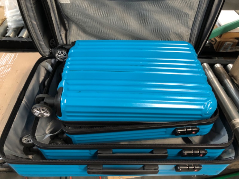 Photo 5 of **Used/Wear and Tear** COOLIFE Luggage Expandable Suitcase 3 Piece Set with TSA Lock, 20in24in28in (Turquoise Blue) 