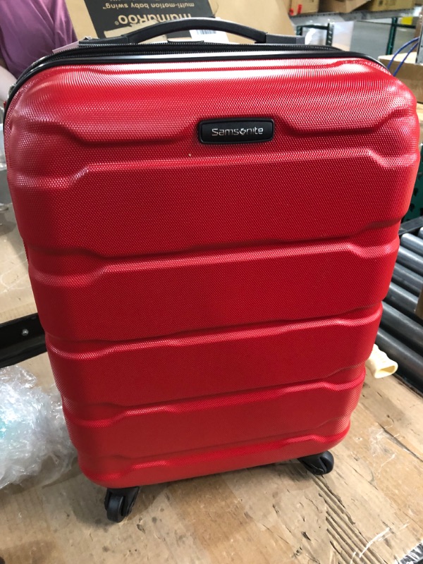 Photo 3 of ***locked**Samsonite Omni PC Hardside Expandable Luggage with Spinner Wheels, Carry-On 20-Inch, Red Carry-On 20-Inch Red