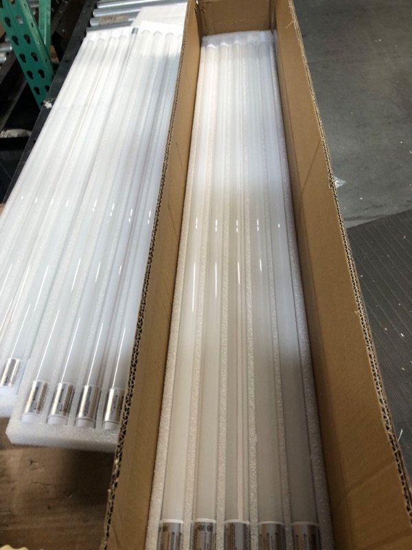 Photo 2 of 20 Pack 4FT LED T8 Hybrid Type A+B Light Tube, 18W, Plug & Play or Ballast Bypass, Single-Ended OR Double-Ended, 5000K, 2400lm, Frosted Cover, T8 T10 T12 for G13, , 120-277V, UL Listed 4 Ft | 5000k