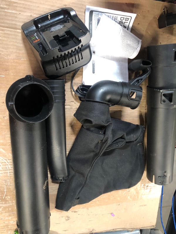Photo 1 of **SEE NOTES**
BLACK+DECKER 40V Leaf Blower/Leaf Vacuum Kit, Cordless (LSWV36) Blower/Vaccum Kit