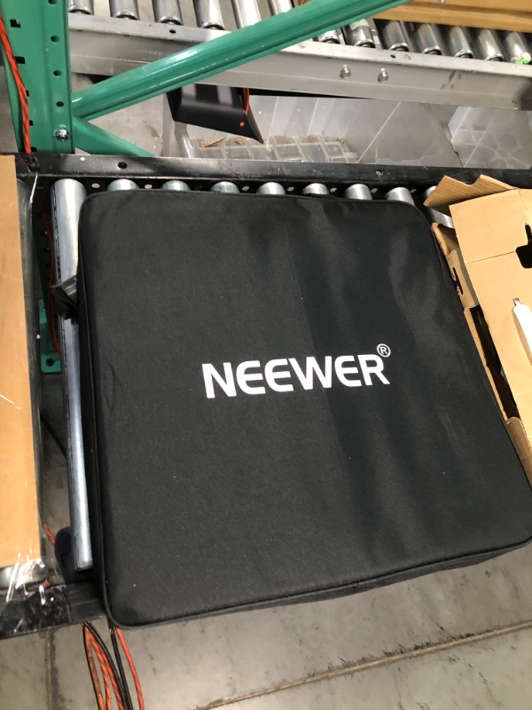 Photo 2 of Neewer Ring Light Kit:18"/48cm Outer 55W 5500K Dimmable LED Ring Light, Light Stand, UNABLE TO TEST 