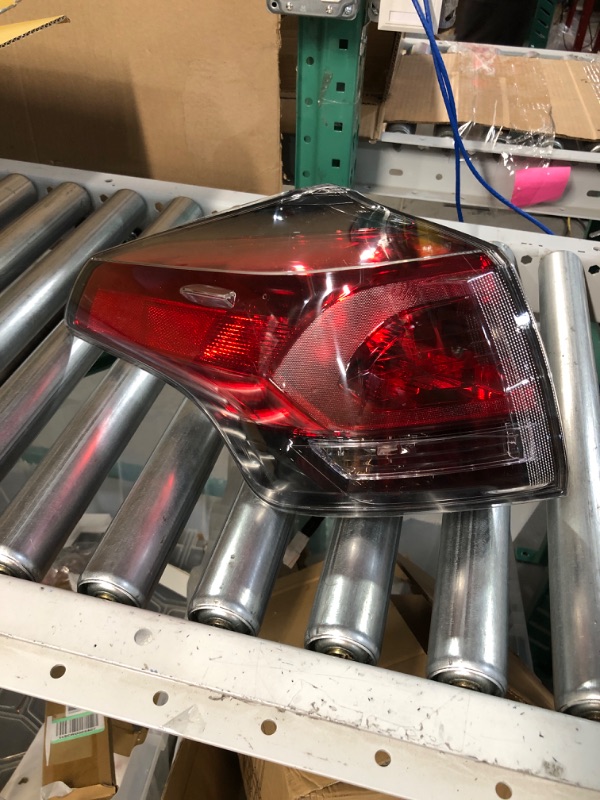 Photo 1 of HYYKJ-US Outer Tail Light Assembly Compatible with ToyotaRAV4 2016 - 2018 Halogen Rear Lamp Left Driver Side 16-18 Outer - Left Driver Side