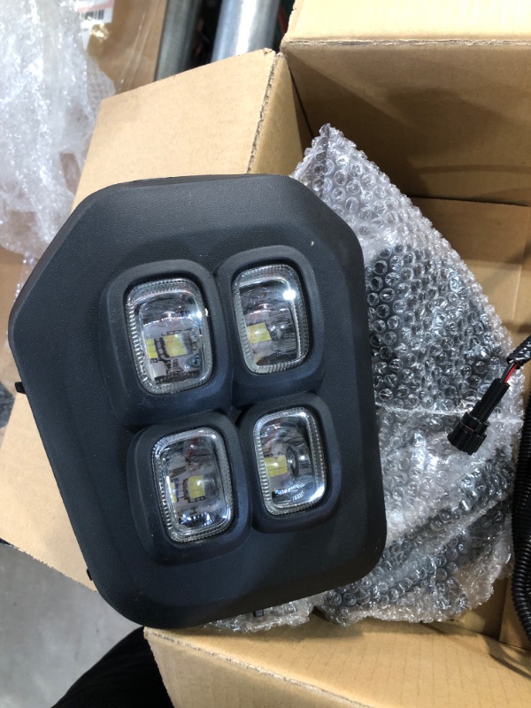 Photo 2 of UNABLE TO TEST** SUPERFASTRACING LED Clear Fog Lights with Bezels Kit Left+Right Replacement for 2016-2021 Toyota Tacoma - SEEMS NEW