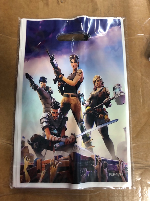 Photo 1 of FORTNITE PARTY BAGS 30 PACK 