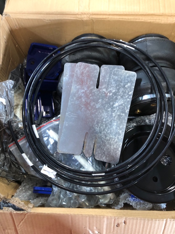 Photo 1 of maXpeedingrods Air Suspension Bag Kit for Ford F250 F350 Super Duty 2017-2019 Air Ride Spring Kit