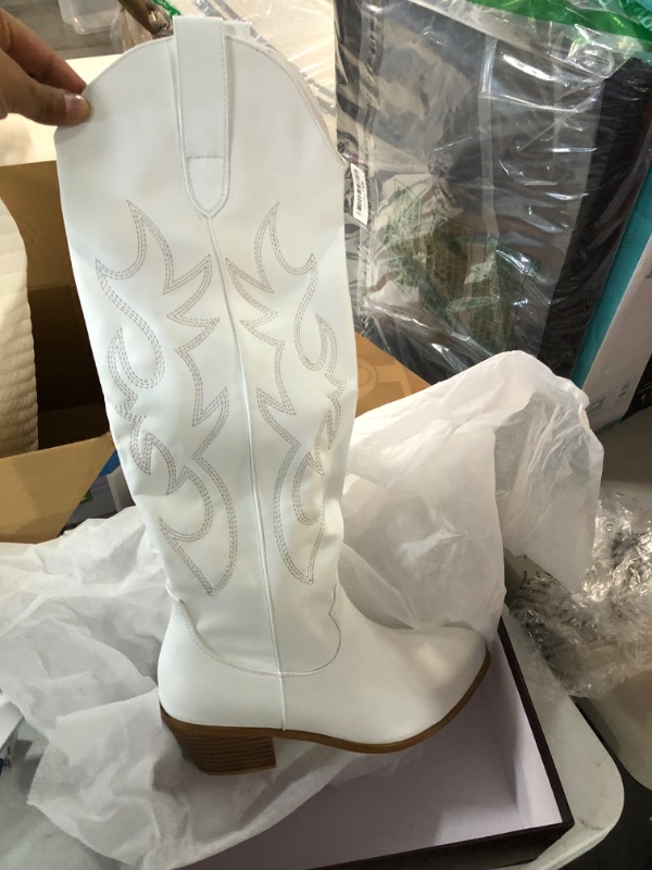 Photo 3 of Daraume Cowboy Boots for Women Embroidered Cowgirl Boots Chunky Mid Heel 70s Knee High Western Boots SIZE 6