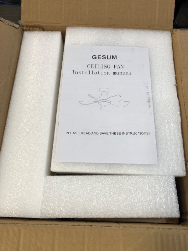 Photo 2 of ***MISSING CONTROLLER***
GESUM Ceiling Fan with Lights,22 lnch Small Ceiling Fan with Light Remote Control, with 3 Reversible Blades, 6 Speeds 