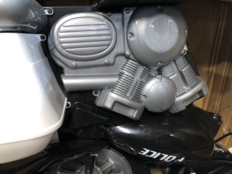 Photo 2 of ***ITEM MISSING PARTS***
12V Police Motorcycle