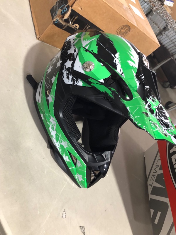 Photo 2 of Motocross Youth Kids Helmet DOT Approved