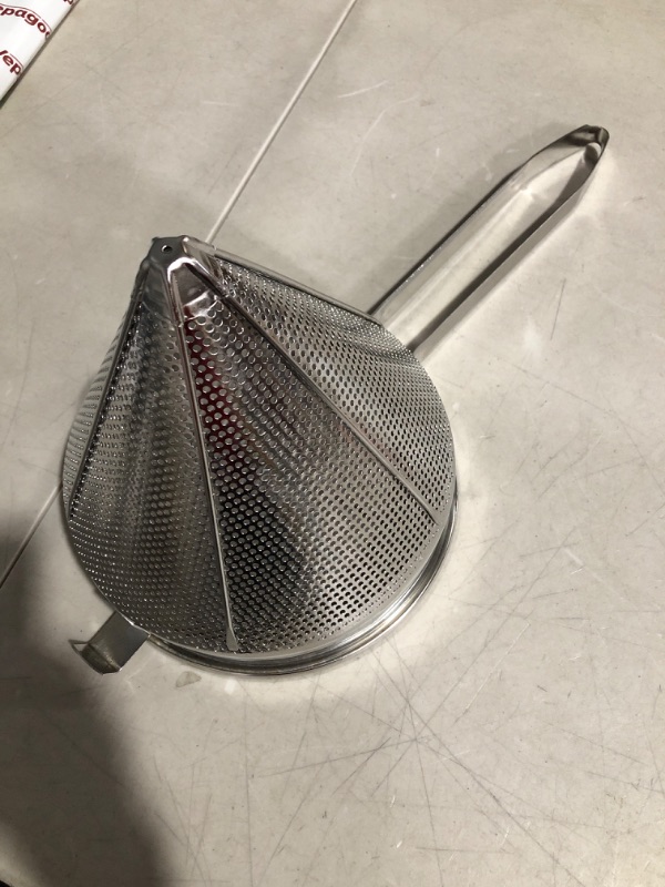 Photo 2 of **STOCK PHOTO FOR REFERENCE**SEE ALL PICTURES**
New Star Foodservice 38071 Stainless Steel Reinforced Bouillon Strainer, 