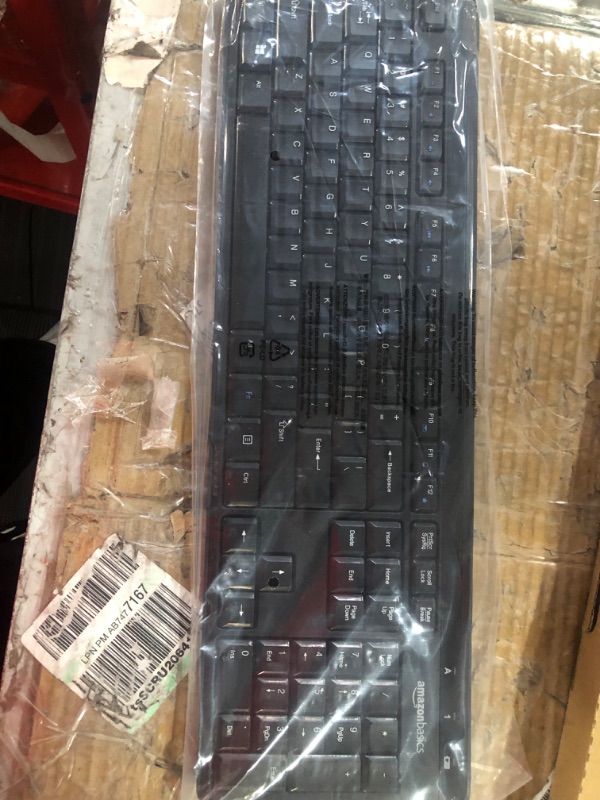 Photo 3 of Amazon Basics Wireless Computer Keyboard and Mouse Combo