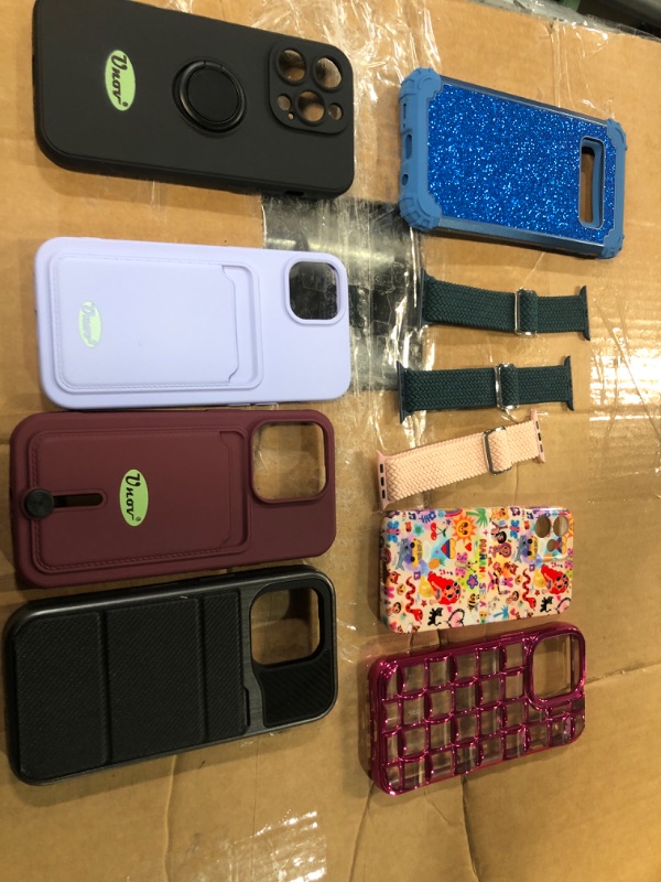 Photo 1 of NONREFUNDABLE** Phone accessory bundle