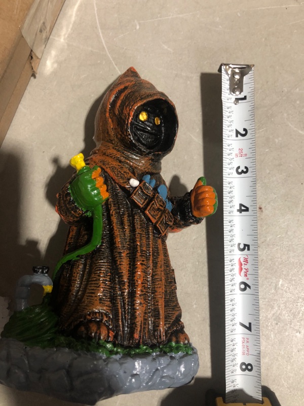 Photo 2 of * used * see all images * 
Snjiaheim Garden Decoration Figures Gnomes Garden Decorations, Lawn Sculpture Resin Figurine