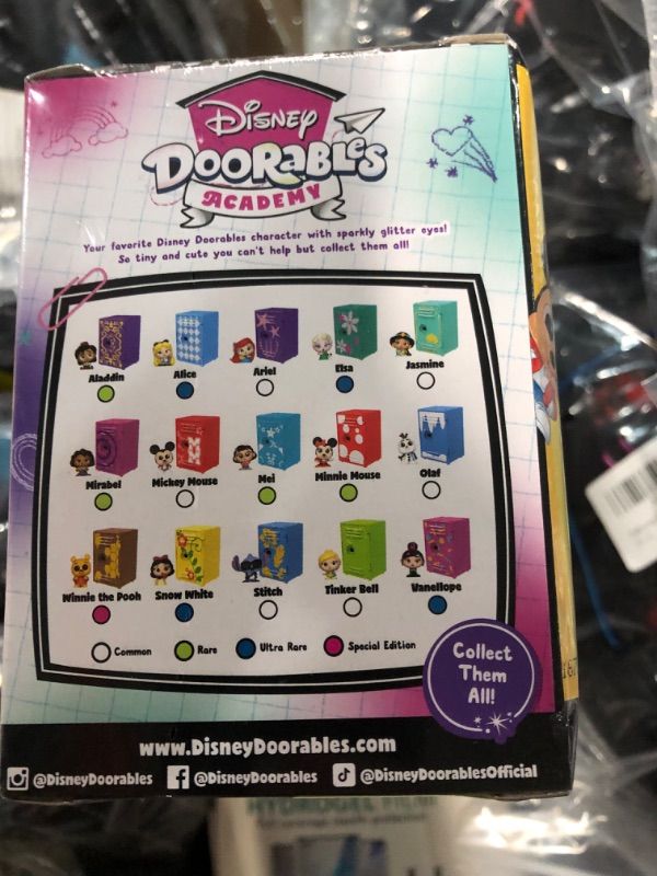 Photo 3 of 1 PK Disney Doorables NEW Academy Surprise Locker 